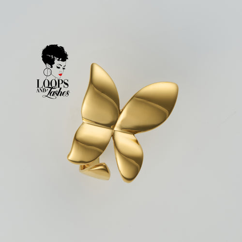 Monarch Ring – Gold butterfly-inspired adjustable ring crafted from stainless steel with PVD coating, symbolizing transformation and elegance. Available in silver and gold.
